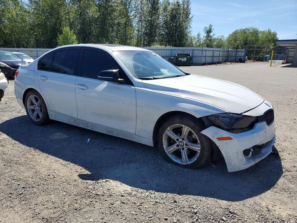 2015 BMW VIN WBA3B1C59FK138070 COPART salvage auction — FRONT END, Wa - Bill Of Sale, sold $775 on 2026-08-03 (photo 4)