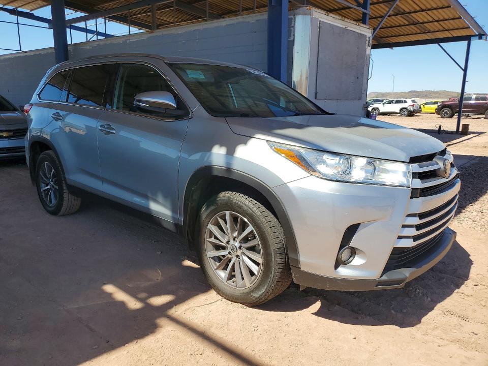 2019 Toyota Highlander VIN 5TDJZRFH9KS583101 COPART salvage auction — MECHANICAL, Az - Cert Of Title - Salvage, sold $12,600 on 2026-07-09 (photo 4)