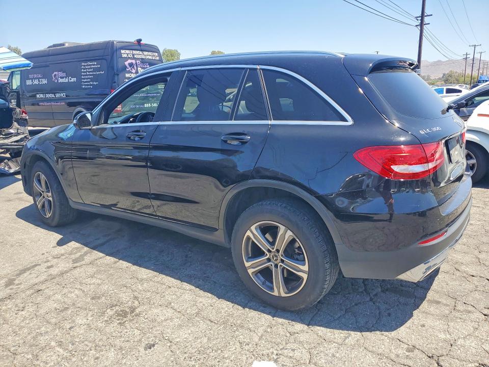 2019 Mercedes-benz Glc VIN WDC0G4KB6KF581080 COPART salvage auction — MINOR DENT/SCRATCHES, Nj - Dis/Dlr/Exp Only Clean Title, sold $1,100 on 2026-07-27 (photo 2)
