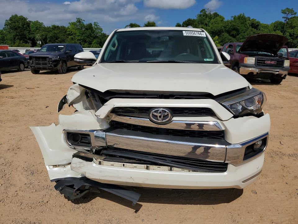 2017 Toyota 4runner VIN JTEZU5JR2H5158369 COPART salvage auction — FRONT END, Fl - Cert Of Title Slvg Rebuildable, sold $300 on 2026-07-28 (photo 5)