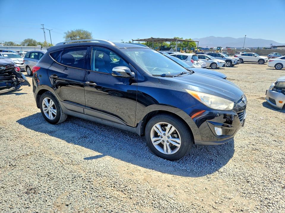 2013 Hyundai VIN KM8JU3ACXDU712836 COPART salvage auction — SIDE, CA - SALVAGE CERTIFICATE, sold $1,600 on 2026-07-24 (photo 4)