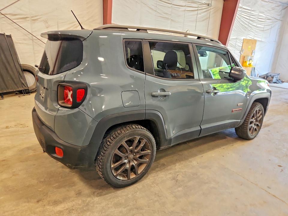 2016 Jeep Renegade VIN ZACCJBBT8GPD87964 COPART salvage auction — MINOR DENT/SCRATCHES, Vt - Certificate Of Title, sold $1,300 on 2026-07-07 (photo 3)