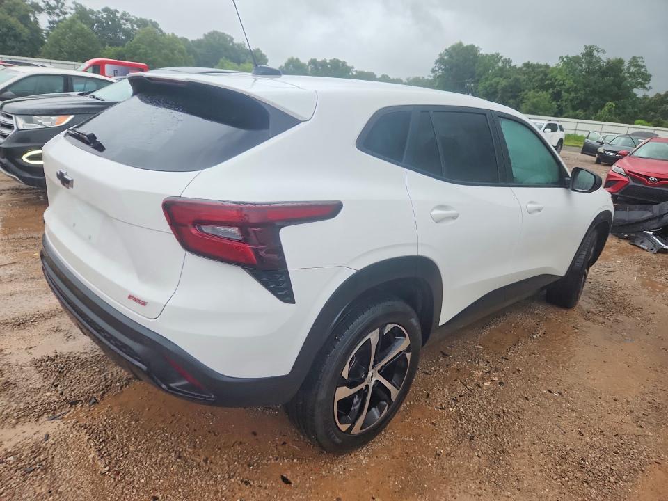 2024 Chevrolet VIN KL77LGE21RC144156 COPART salvage auction — WATER/FLOOD, Al - Cert Of Title-Flood Salvage, sold $250 on 2026-07-21 (photo 3)