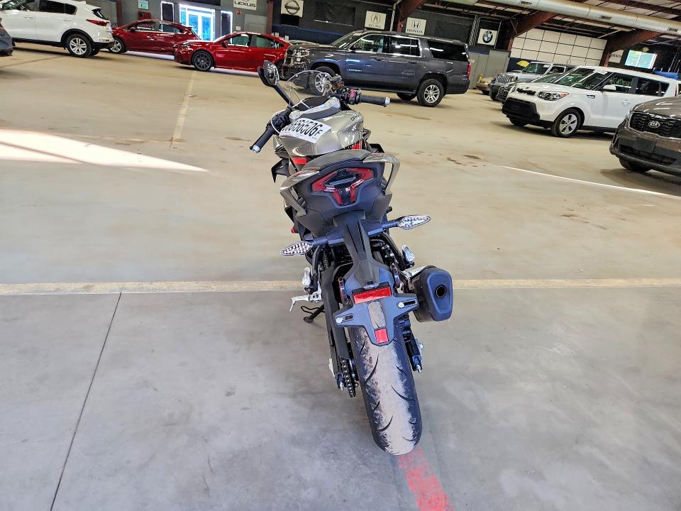 2025 Cf moto 450ss VIN LCEPESLA6S6002304 COPART salvage auction — FRONT END, MA - CERT OF TITLE-SALVAGE, sold $150 on 2026-07-30 (photo 4)