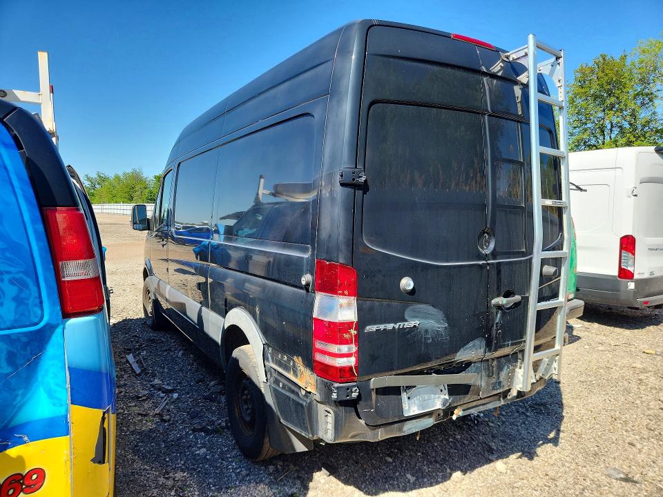 2015 Mercedes-benz Sprinter VIN WD3PE7DC0F5973012 COPART salvage auction — REAR END, Il - Salvage Certificate, sold $1,450 on 2026-07-07 (photo 2)