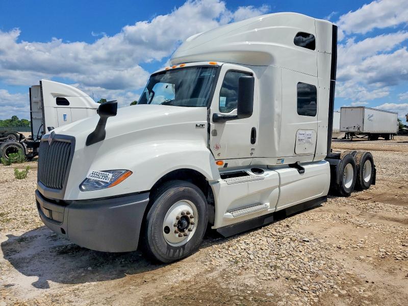 2024 International VIN 3HSDZAPR2RN436233 COPART salvage auction — SIDE, Az - Cert Of Title - Salvage, sold $15,400 on 2026-07-09 (photo 2)