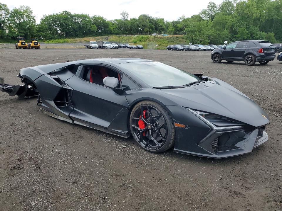 2025 Lamborghini Revuelto VIN ZHWUC1ZM0SLA02105 COPART salvage auction — REAR END, NY - MV-907A SALVAGE CERTIFICATE, sold $170,000 on 2026-08-03 (photo 4)