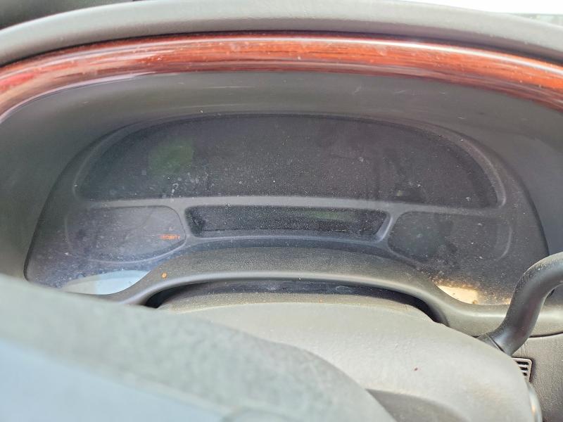 2005 Cadillac De ville VIN 1G6KD54Y65U253563 COPART salvage auction — SIDE, Md - Cert Of Salvage > 75% Damage, sold $225 on 2026-07-10 (photo 9)
