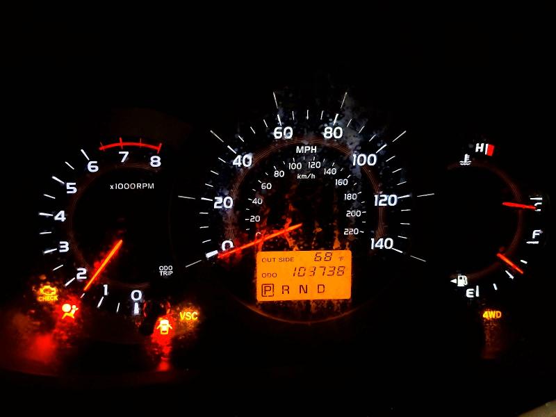 2007 Toyota Rav 4 VIN JTMBD33V076049390 COPART salvage auction — ROOF, MN - CERT OF TITLE-PRIOR SALVAGE, sold $1,100 on 2026-07-28 (photo 9)
