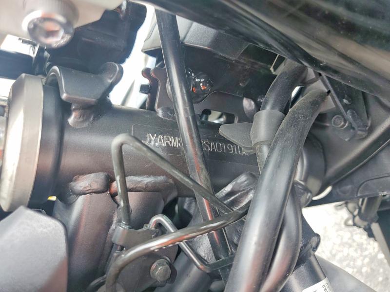2025 Yamaha Yzf VIN JYARM38E2SA019106 COPART salvage auction — FRONT END, Nc - Salvage Certificate Of Title, sold $4,000 on 2026-07-23 (photo 9)