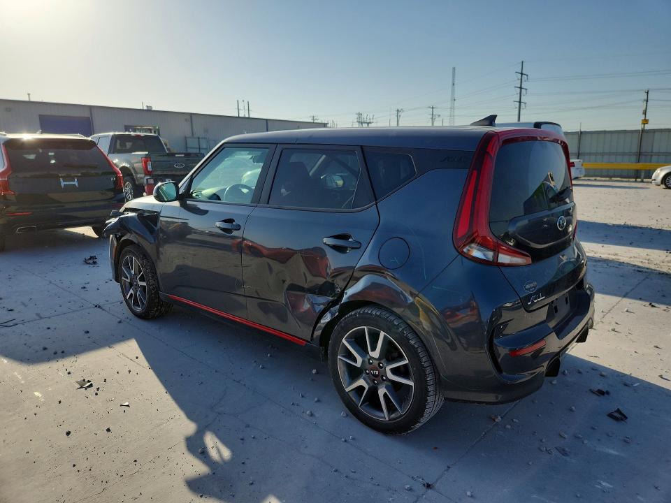 2021 Kia Soul VIN KNDJ63AU6M7792299 COPART salvage auction — SIDE, Tx - Salvage Vehicle Title, sold $2,650 on 2026-07-02 (photo 2)