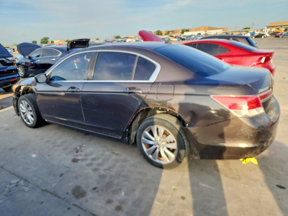 2011 Honda Accord VIN 1HGCP2F89BA071424 COPART salvage auction — FRONT END, Tx - Nonrepairable Title, sold $900 on 2026-07-02 (photo 2)