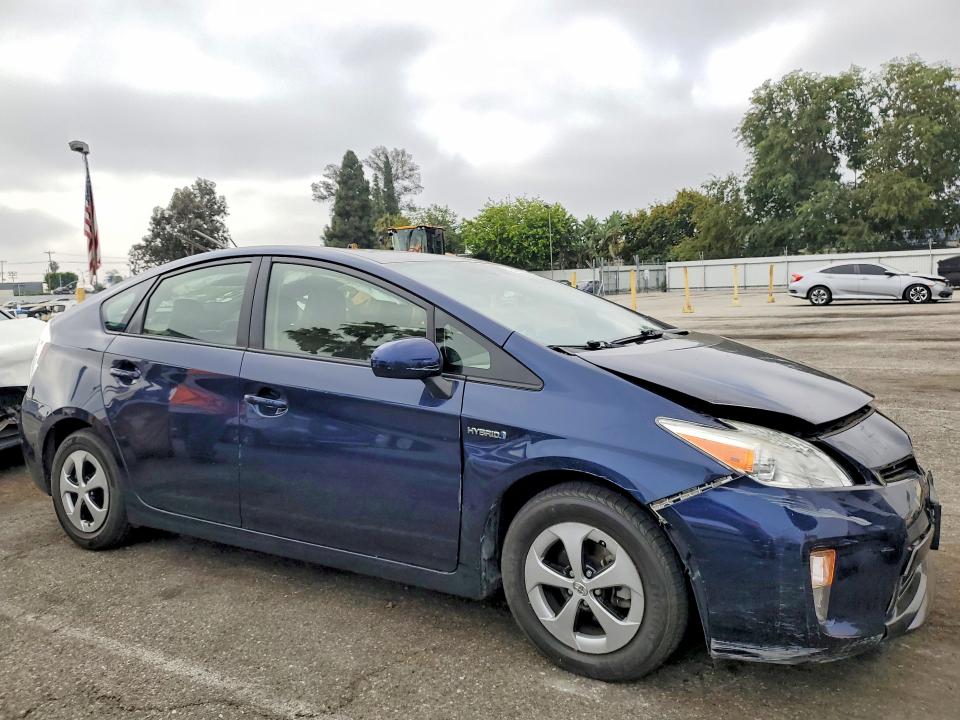 2015 Toyota Prius VIN JTDKN3DU5F0444511 COPART salvage auction — FRONT END, Ca - Salvage Certificate, sold $2,200 on 2026-07-31 (photo 4)