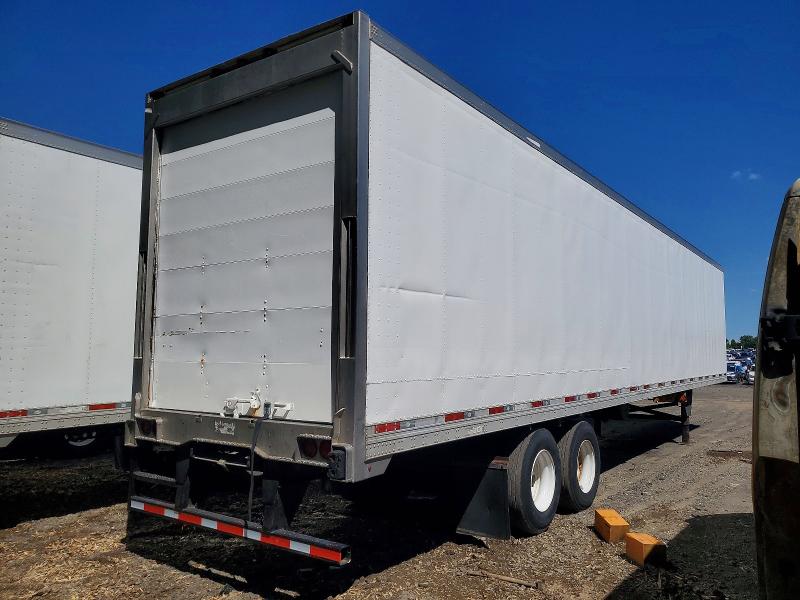 2017 Utility Vs2ra VIN 1UYVS2486H6071502 COPART salvage auction — NORMAL WEAR, FL - CERTIFICATE OF TITLE, sold $3,450 on 2026-09-18 (photo 4)