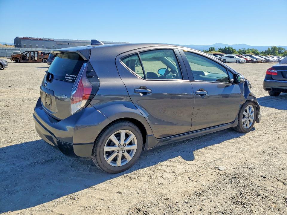 2017 Toyota Prius c VIN JTDKDTB37H1595134 COPART salvage auction — FRONT END, CA - SALVAGE CERTIFICATE, sold $2,000 on 2026-07-02 (photo 3)