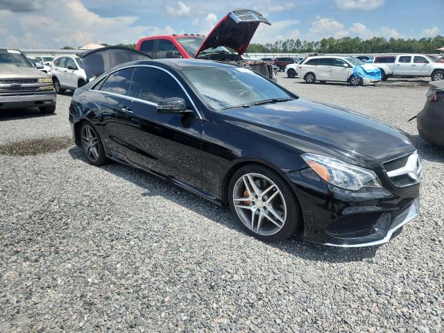 2016 Mercedes-benz E-klasse VIN WDDKJ6FB1GF333208 COPART salvage auction — REAR END, Fl - Cert Of Title Slvg Rebuildable, sold $3,100 on 2026-07-31 (photo 4)
