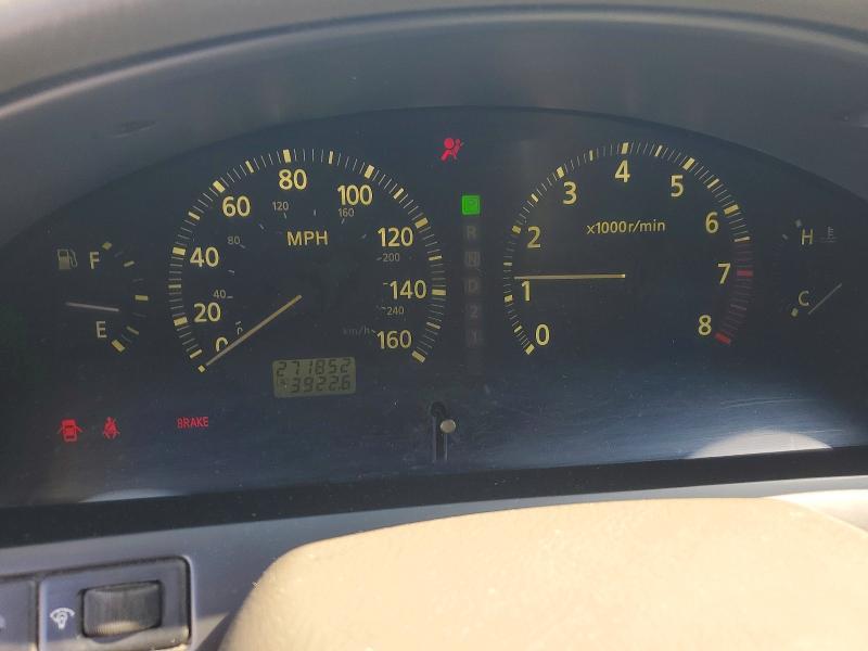 2000 Infiniti I30 VIN JNKCA31A5YT206989 COPART salvage auction — FRONT END, TN - SALVAGE CERTIFICATE, sold $475 on 2026-07-13 (photo 9)