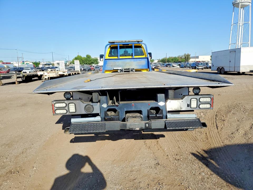 2019 Ford F650-f750 VIN 1FDWF6DE6KDF07736 COPART salvage auction — NORMAL WEAR, Az - Certificate Of Title (P), sold $26,750 on 2026-07-13 (photo 6)