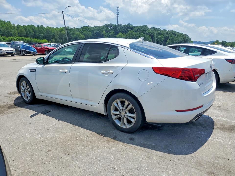 2013 Kia Optima VIN 5XXGM4A70DG202282 COPART salvage auction — VANDALISM, Ky - Cert Of Title-Salvage, sold $875 on 2026-07-27 (photo 2)