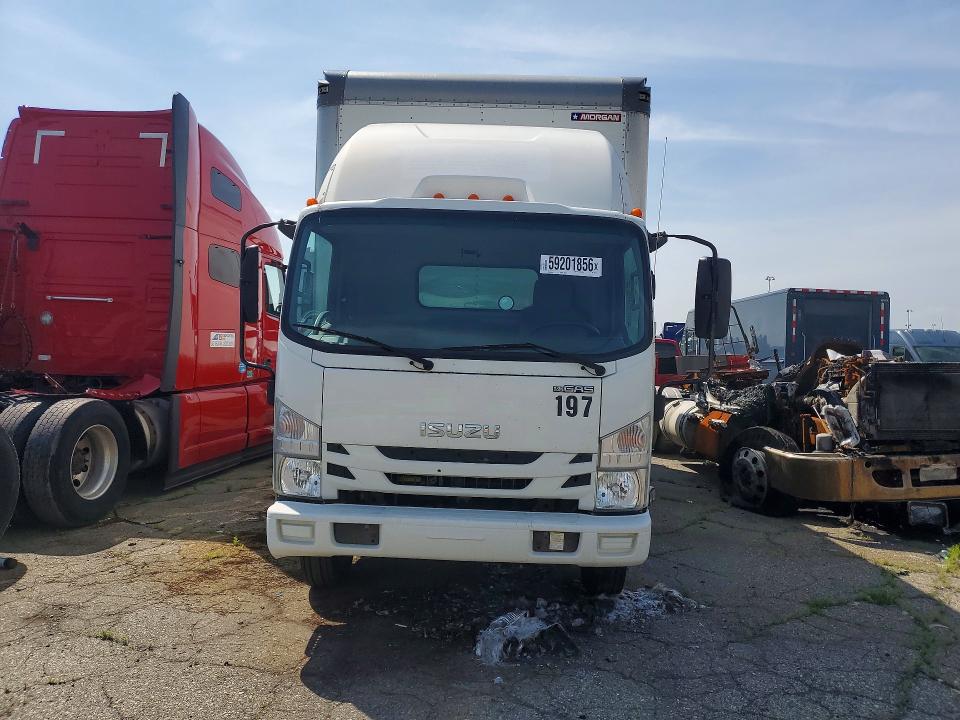 2019 Isuzu Npr hd VIN 54DC4W1C8KS814414 COPART salvage auction — MINOR DENT/SCRATCHES, Mi - Certificate Of Title, sold $6,400 on 2026-07-22 (photo 5)