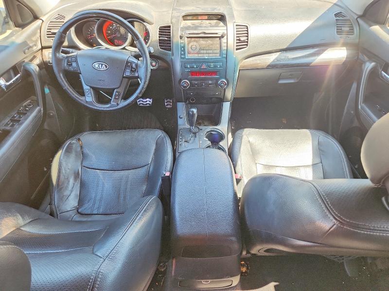 2012 Kia Sorento VIN 5XYKWDA23CG308986 COPART salvage auction — HAIL, Co - Dis/Dlr/Exp Only Clean Title, sold $1,300 on 2026-07-27 (photo 8)