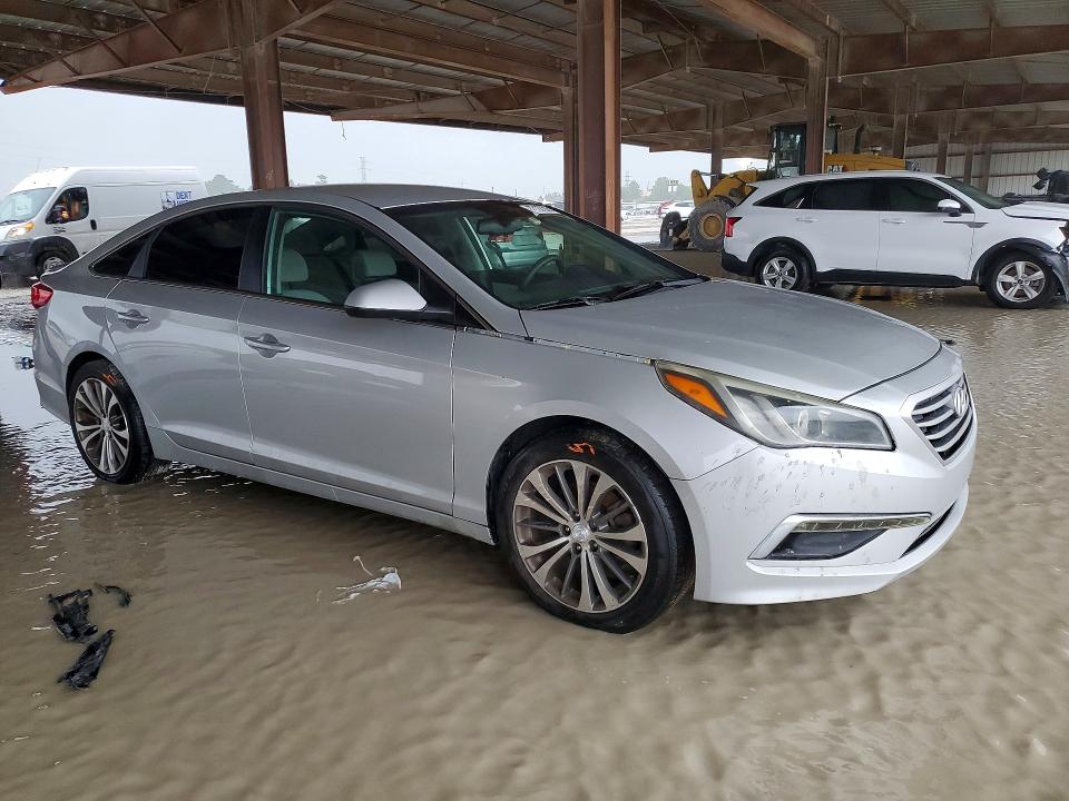 2015 Hyundai Sonata VIN 5NPE24AF4FH167760 COPART salvage auction — SIDE, Tx - Salvage Vehicle Title, sold $1,650 on 2026-07-31 (photo 4)
