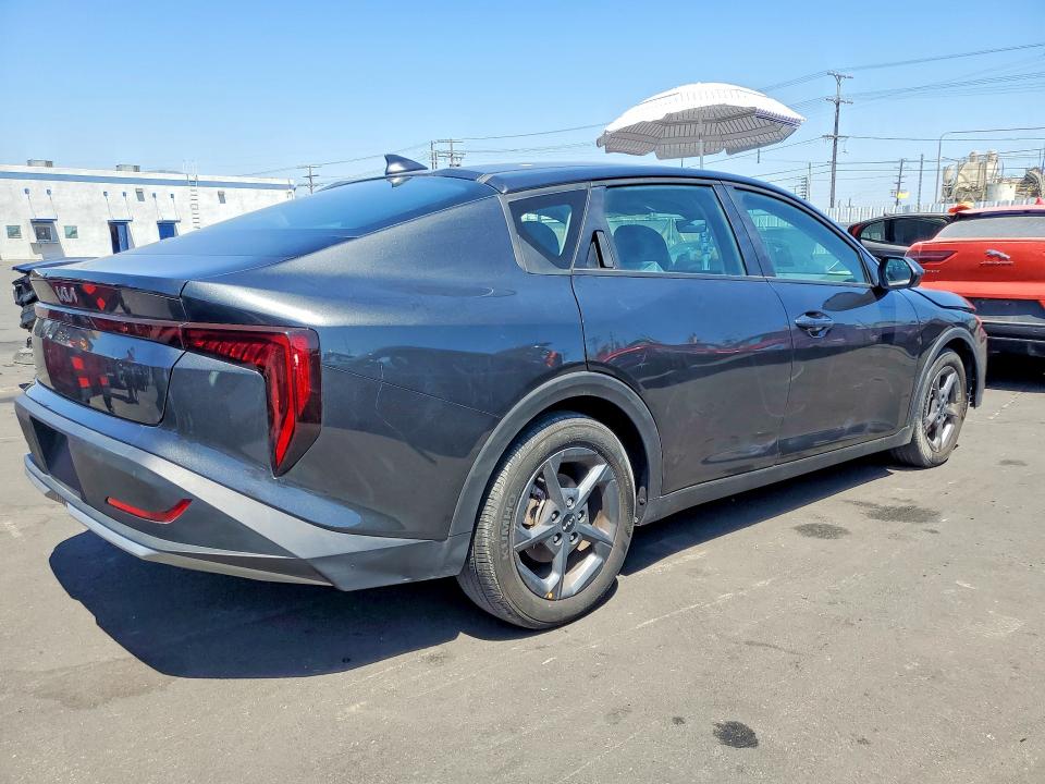 2025 Kia K4 VIN 3KPFT4DE1SE031413 COPART salvage auction — FRONT END, CA - SALVAGE CERTIFICATE, sold $4,900 on 2026-09-10 (photo 3)