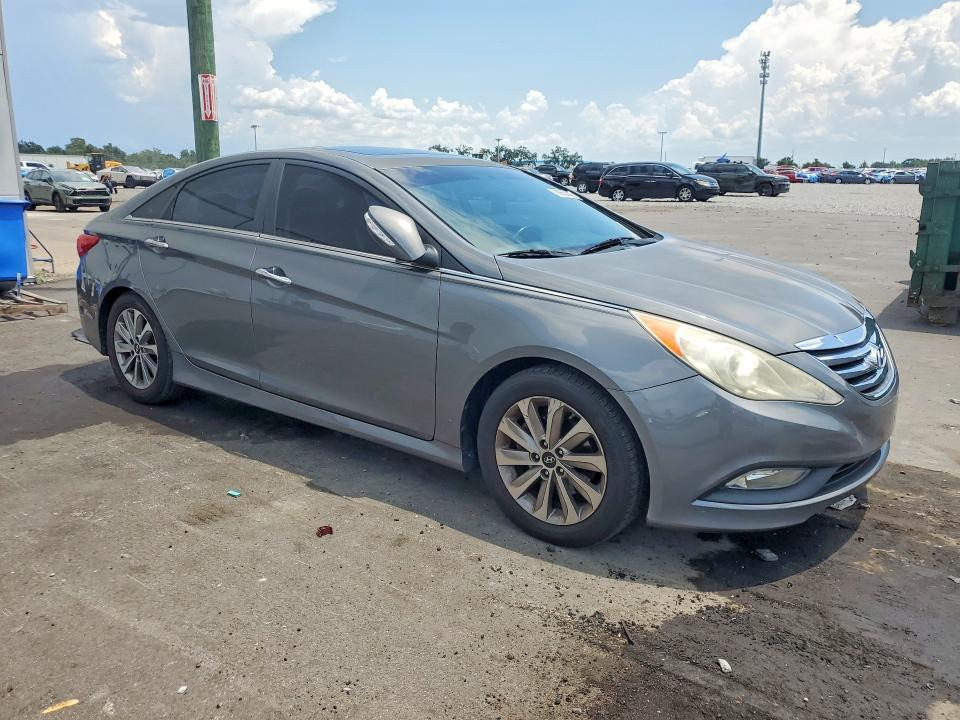 2014 Hyundai Sonata VIN 5NPEC4AB7EH869158 COPART salvage auction — SIDE, Fl - Cert Of Title Slvg Rebuildable, sold $625 on 2026-07-13 (photo 4)