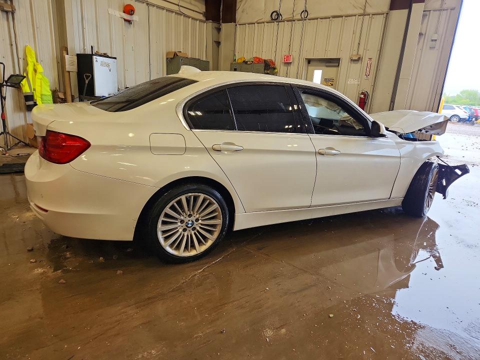 2015 BMW 3er VIN WBA3B3G50FNR86844 COPART salvage auction — FRONT END, Wi - Junked Vehicle Bill Of Sale, sold $1,050 on 2026-07-20 (photo 3)