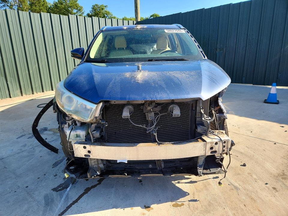2016 Toyota Highlander VIN 5TDKKRFH5GS502692 COPART salvage auction — SIDE, Sc - Cert Of Title-Salvage, sold $5,600 on 2026-07-30 (photo 5)