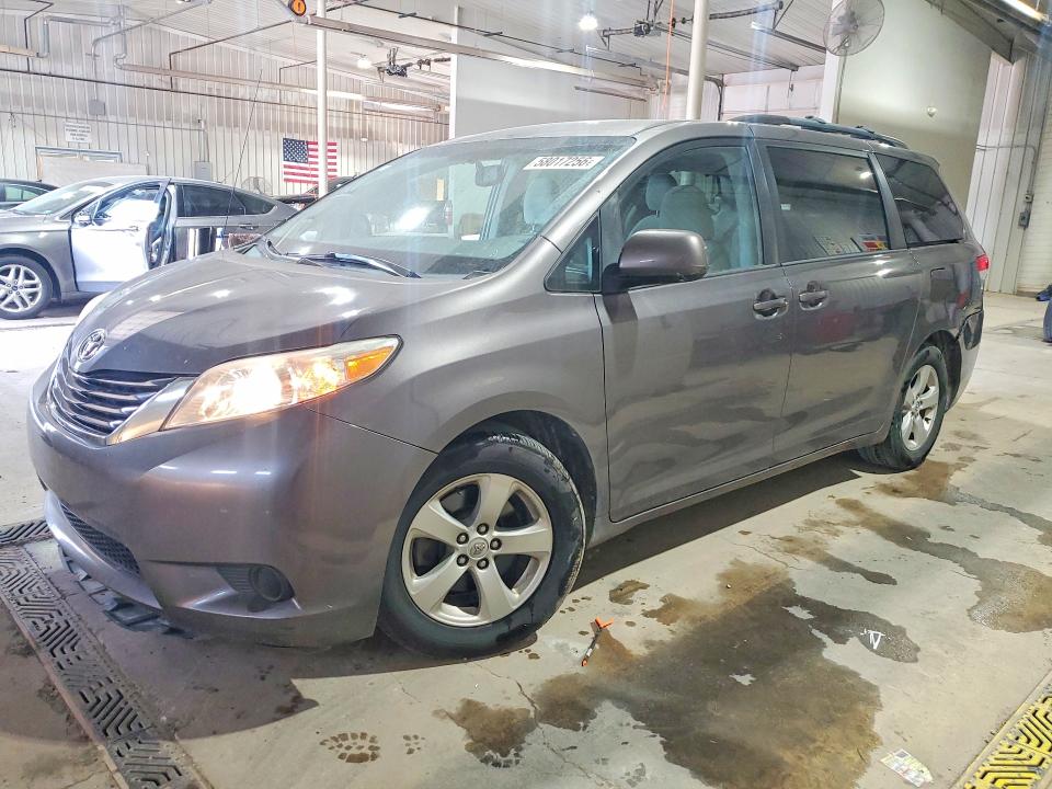 2014 Toyota Sienna VIN 5TDKK3DCXES500566 COPART salvage auction — REAR END, Pa - Certificate Of Salvage, sold $3,300 on 2026-07-02 (photo 1)
