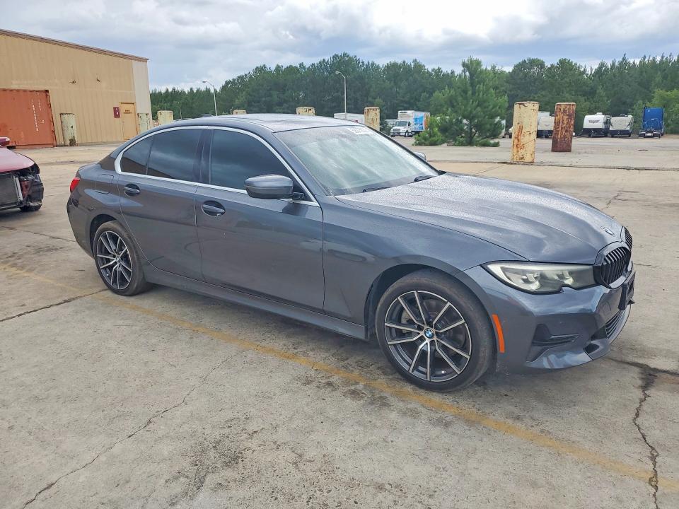 2020 BMW 3er VIN 3MW5R1J00L8B09128 COPART salvage auction — MINOR DENT/SCRATCHES, Ga - Certificate Of Title (P), sold $11,300 on 2026-07-10 (photo 4)