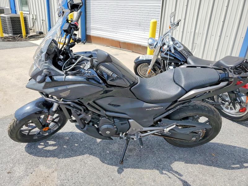 2014 Honda Nc VIN JH2RC6302EK000663 COPART salvage auction — SIDE, Md - Cert Of Salvage > 75% Damage, sold $400 on 2026-07-23 (photo 3)
