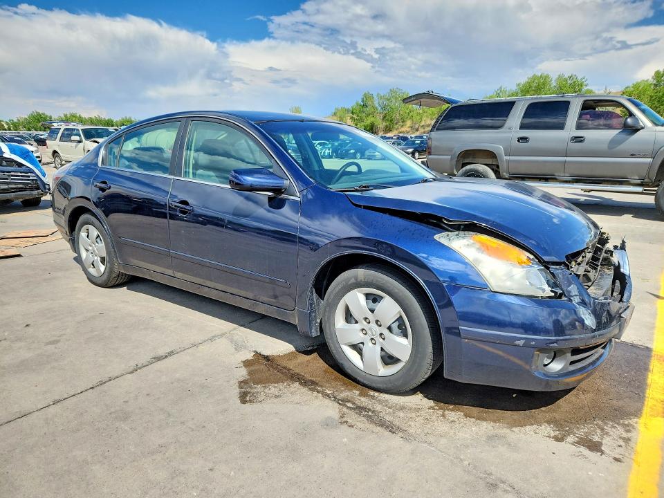 2008 Nissan Altima VIN 1N4AL21E98N521367 COPART salvage auction — FRONT END, CO - SALVAGE TITLE, sold $400 on 2026-08-03 (photo 4)