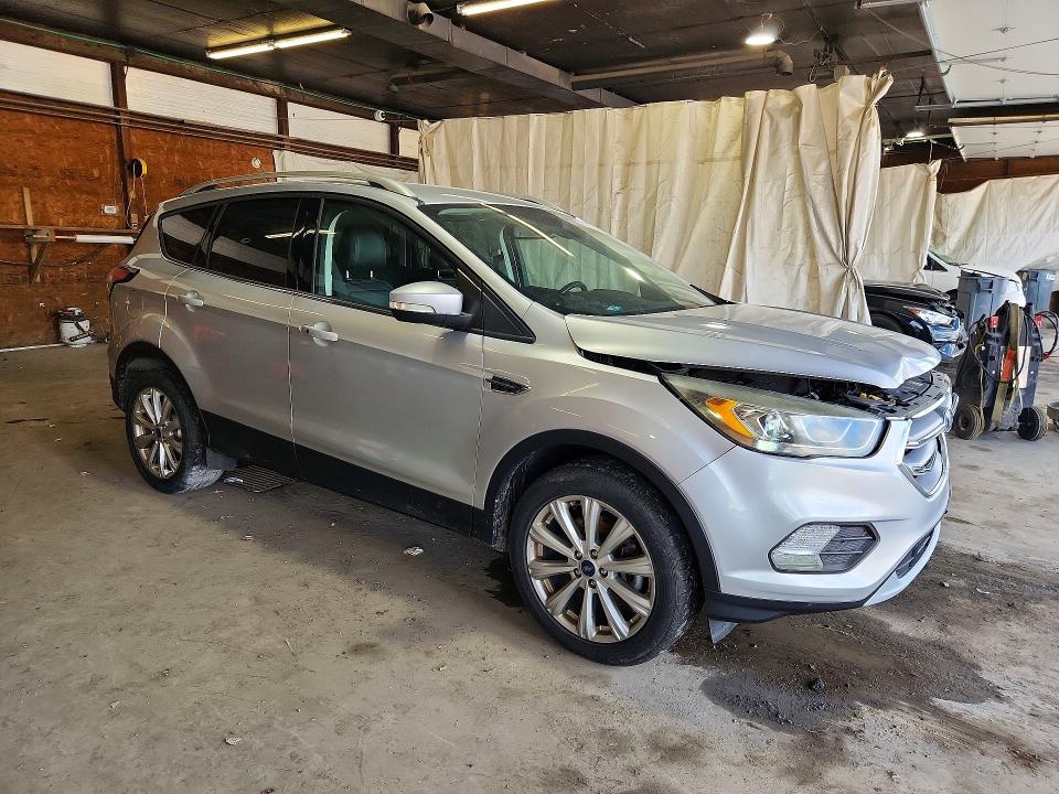 2017 Ford Escape VIN 1FMCU9JD3HUD06598 COPART salvage auction — FRONT END, PA - CERTIFICATE OF SALVAGE, sold $1,700 on 2026-07-02 (photo 4)