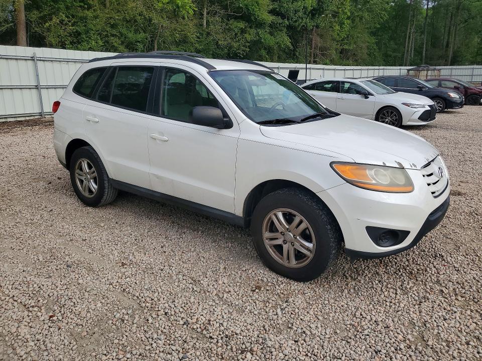 2011 Hyundai Santa fe VIN 5XYZG3AB2BG084002 COPART salvage auction — MINOR DENT/SCRATCHES, Nc - Salvage Certificate Of Title, sold $1,100 on 2026-07-10 (photo 4)