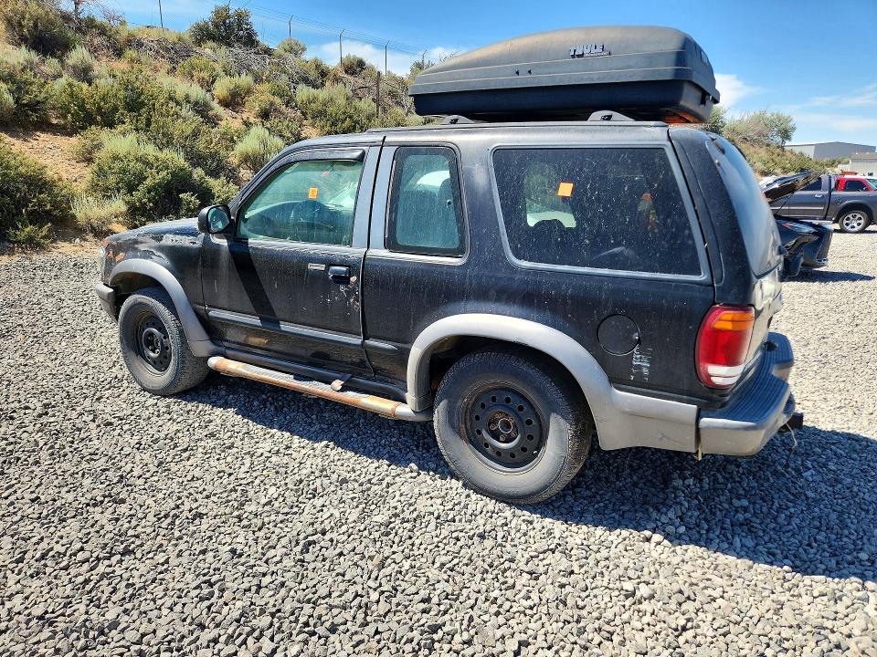 1998 Ford Explorer VIN 1FMYU24E6WUB28975 COPART salvage auction — FRONT END, Ca - Certificate Of Title, sold $100 on 2026-07-02 (photo 2)