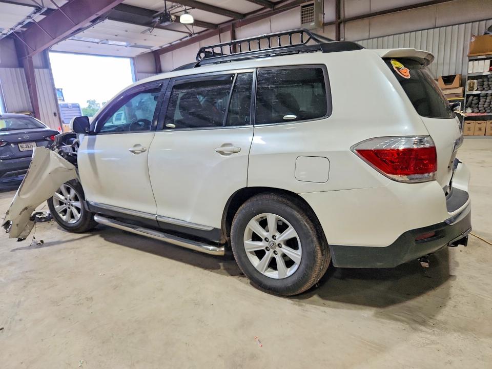 2012 Toyota Highlander VIN 5TDBK3EH0CS094532 COPART salvage auction — FRONT END, PA - CERTIFICATE OF SALVAGE, sold $450 on 2026-07-24 (photo 2)
