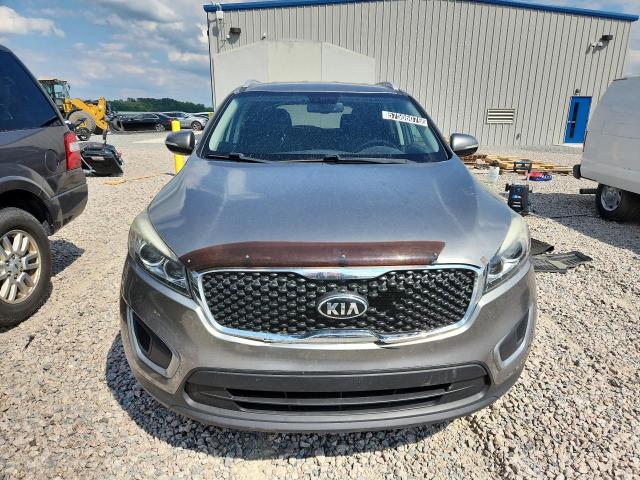 2017 Kia Sorento VIN 5XYPG4A38HG279732 COPART salvage auction — NORMAL WEAR, Nc - Dealer Only Clean Title, sold $3,800 on 2026-07-14 (photo 5)