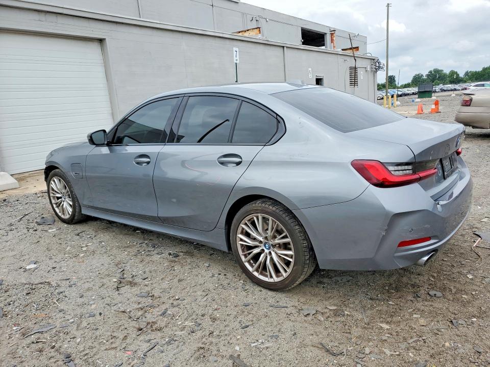 2023 BMW 3er VIN 3MW39FF07P8D01696 COPART salvage auction — FRONT END, Va - Cert Of Title - Salvage, sold $16,900 on 2026-07-29 (photo 2)