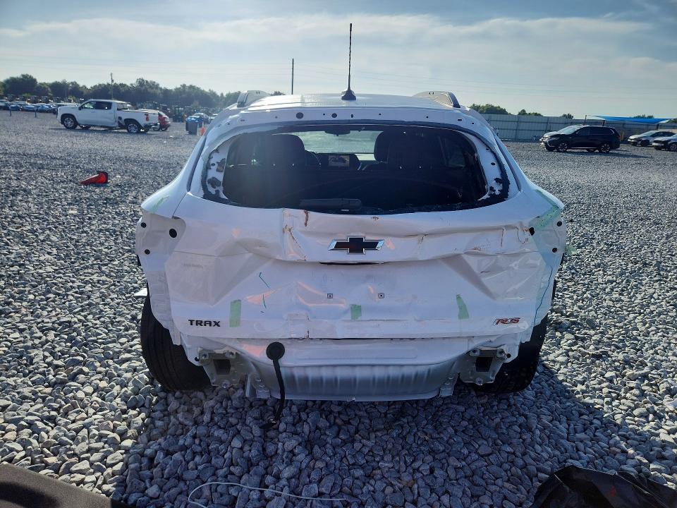 2026 Chevrolet VIN KL77LJEP8TC087759 COPART salvage auction — REAR END, Fl - Cert Of Title Slvg Rebuildable, sold $4,150 on 2026-07-28 (photo 6)