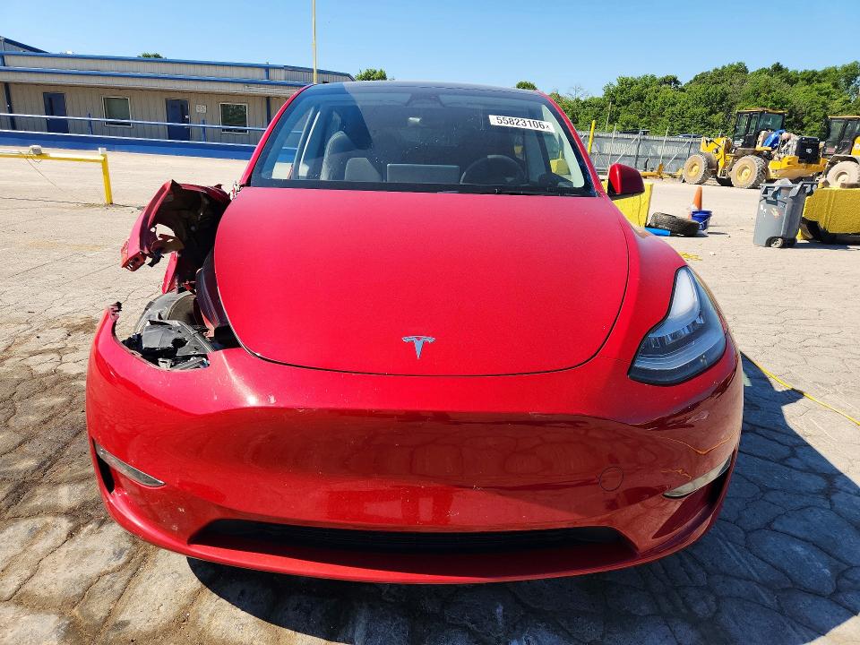 2023 Tesla Model y VIN 7SAYGDEE8PA056449 COPART salvage auction — SIDE, Tn - Salvage Certificate, sold $11,000 on 2026-07-06 (photo 5)