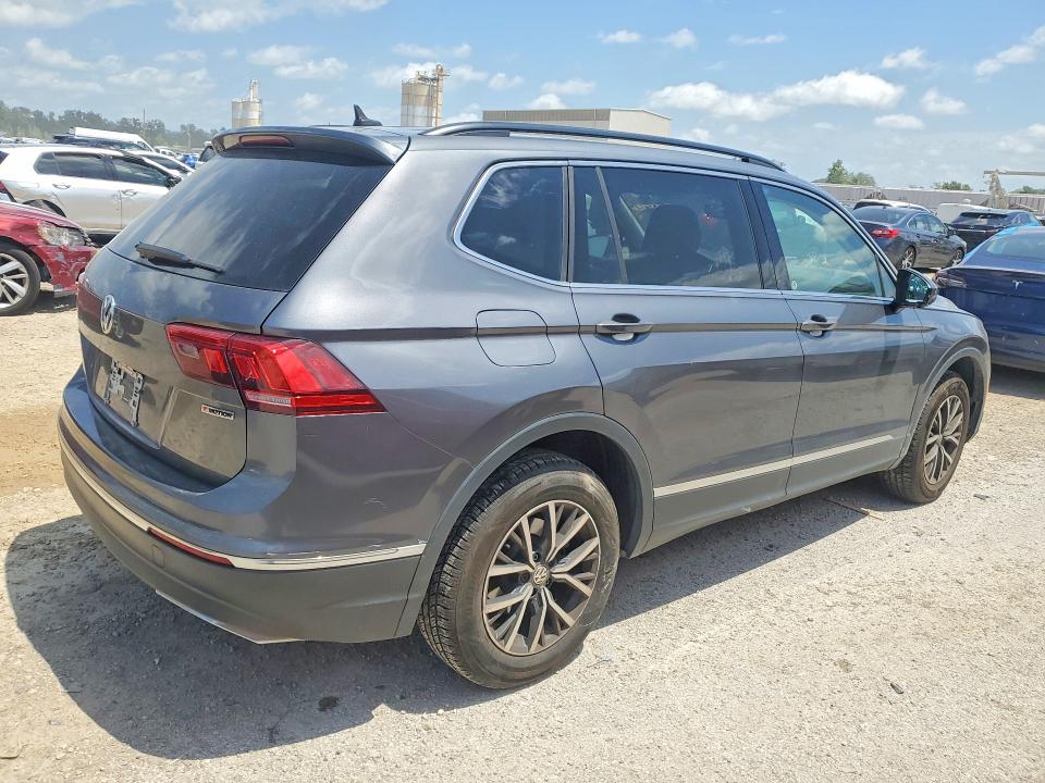 2020 Volkswagen Tiguan VIN 3VV2B7AX8LM043043 COPART salvage auction — HAIL, Ks - Cert Of Title-Salvage, sold $6,300 on 2026-07-28 (photo 3)