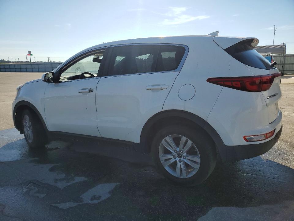 2018 Kia Sportage VIN KNDPM3AC9J7443835 COPART salvage auction — MINOR DENT/SCRATCHES, IN - CERTIFICATE OF TITLE, sold $375 on 2026-07-30 (photo 2)