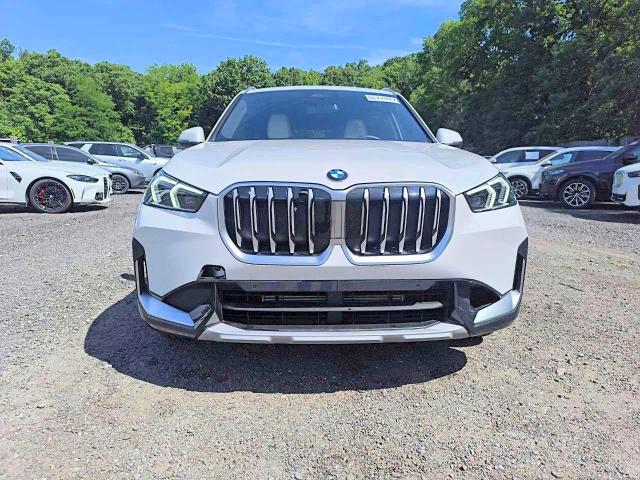 2026 BMW X1 VIN WBX73EF07T5420438 COPART salvage auction — HAIL, Nj - Cert Of Title-Salvage, sold $28,500 on 2026-07-27 (photo 5)