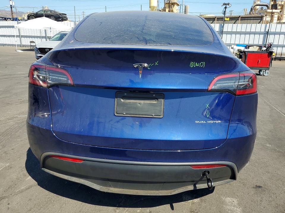 2024 Tesla Model y VIN 7SAYGAEE7RF184296 COPART salvage auction — REAR END, CA - SALVAGE CERTIFICATE, sold $13,500 on 2026-07-20 (photo 6)