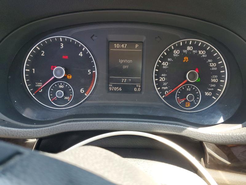 2014 Volkswagen VIN 1VWCN7A33EC047607 COPART salvage auction — NORMAL WEAR, Az - Dis/Dlr/Exp Only Clean Title, sold $725 on 2026-07-10 (photo 9)