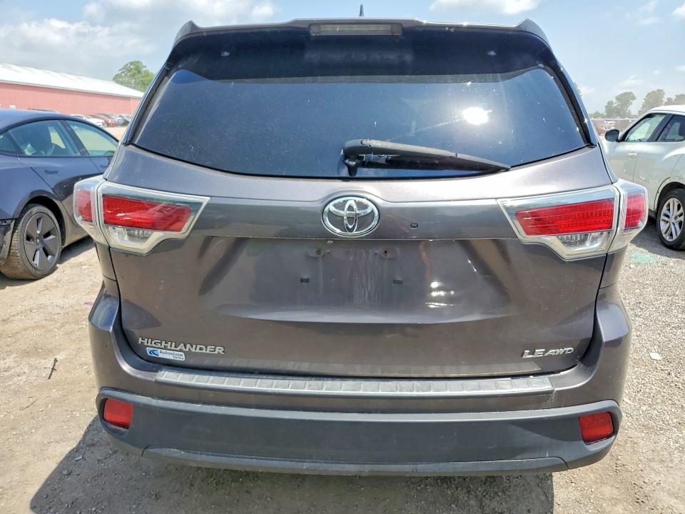 2015 Toyota Highlander VIN 5TDBKRFH8FS191791 COPART salvage auction — FRONT END, On - Permit Salvage, sold $5,000 on 2026-07-09 (photo 6)