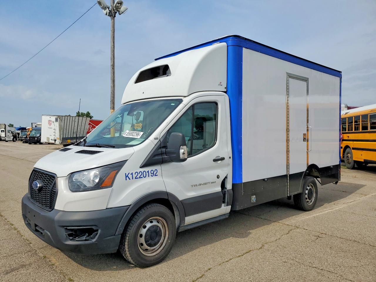 2022 Ford Transit VIN 1FDBW5Z87NKA39902 — COPART salvage auction photo