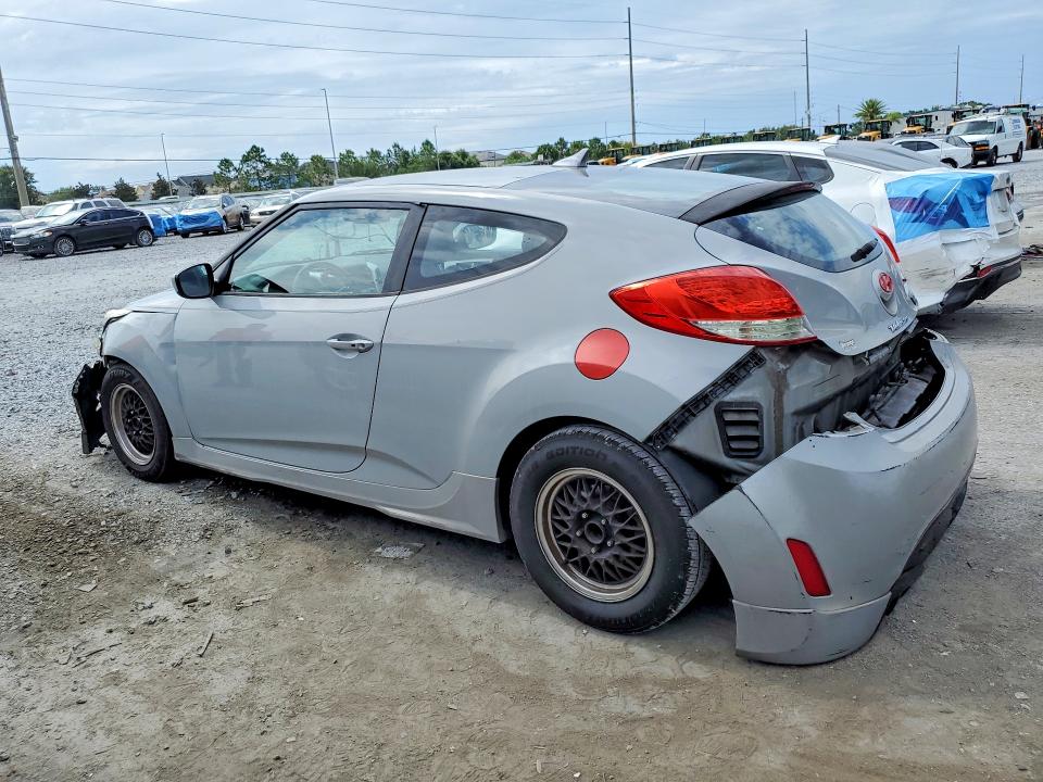2013 Hyundai VIN KMHTC6AD5DU140371 COPART salvage auction — REAR END, Fl - Cert Of Title Slvg Rebuildable, sold $650 on 2026-07-14 (photo 2)